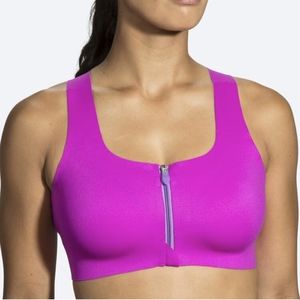 Like new brooks dare zip run bra 36 C/D